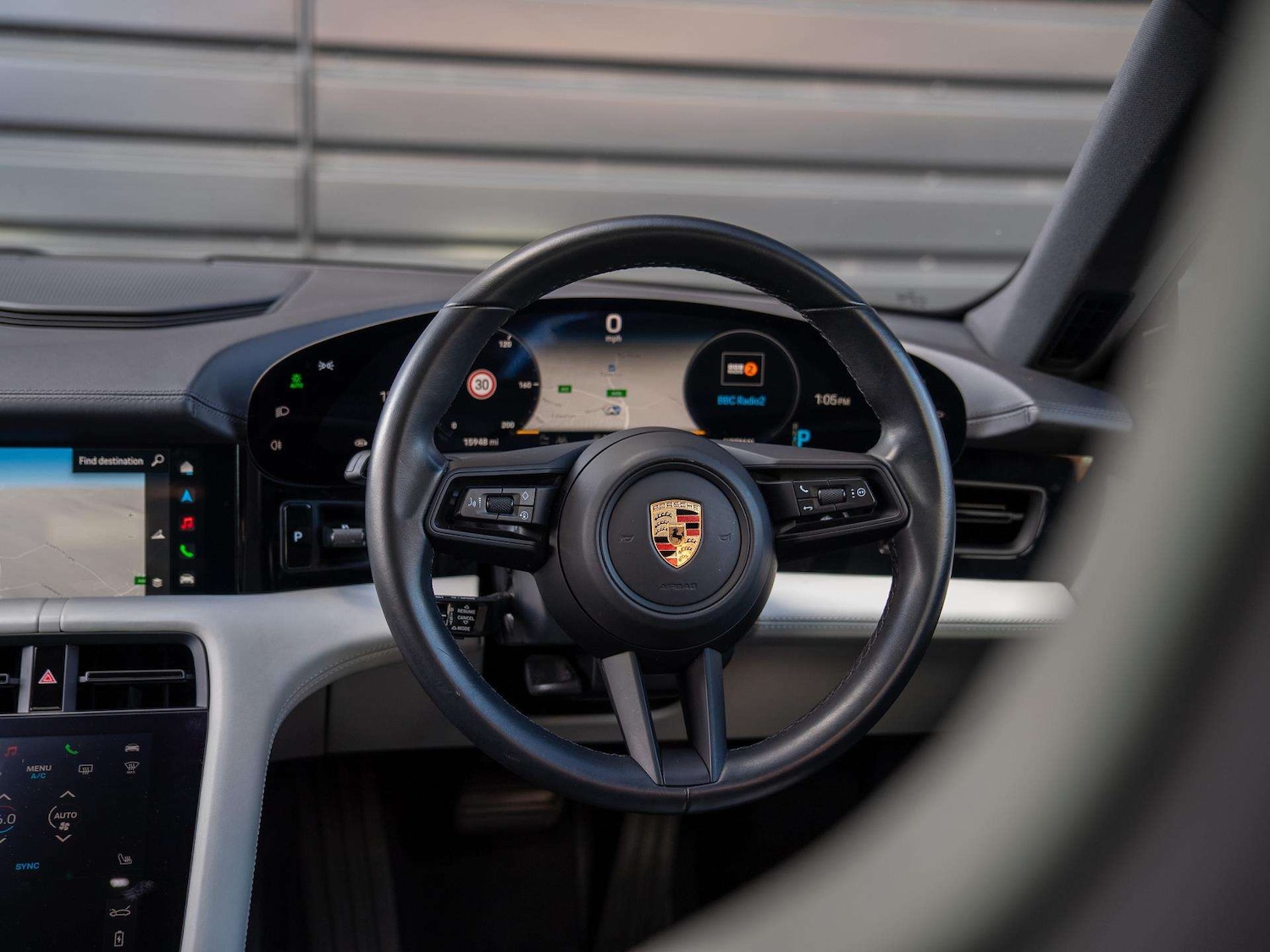 Used Porsche Taycan 2022 for sale - 76421092: Photo 8