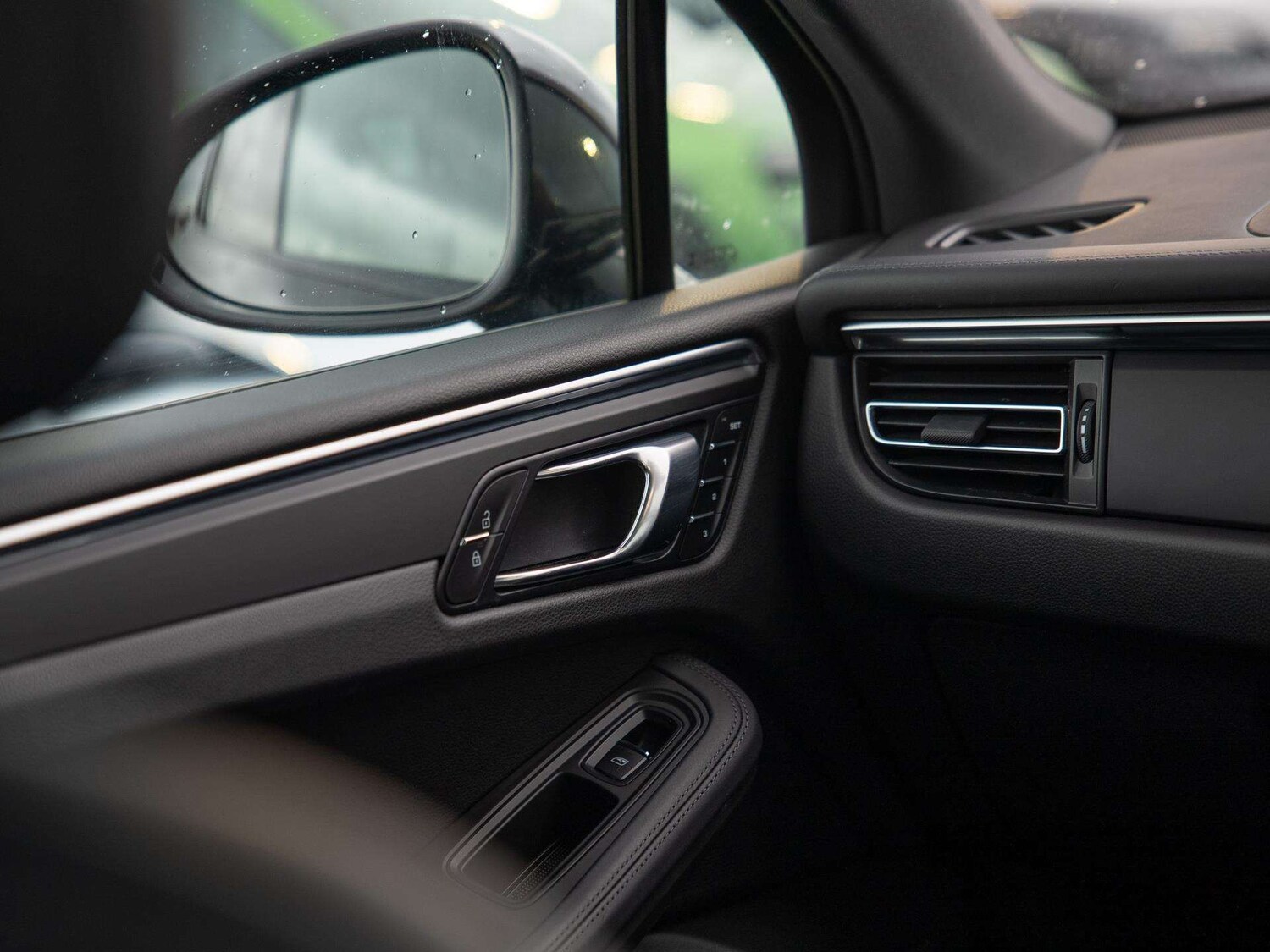 Used Porsche Macan 2022 for sale - 78023943: Photo 33