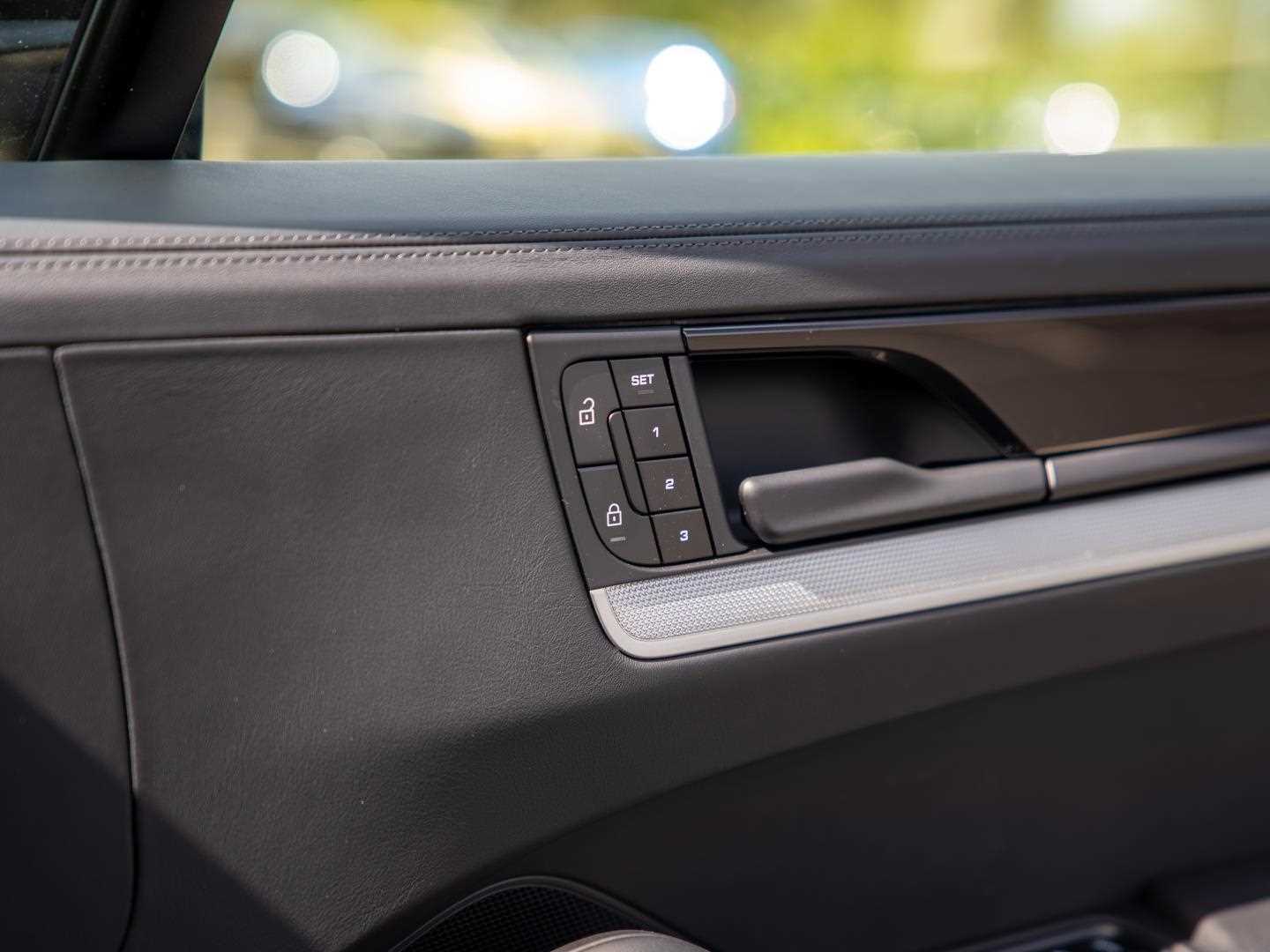 Used Porsche Cayenne 2025 for sale - 77112299: Photo 25