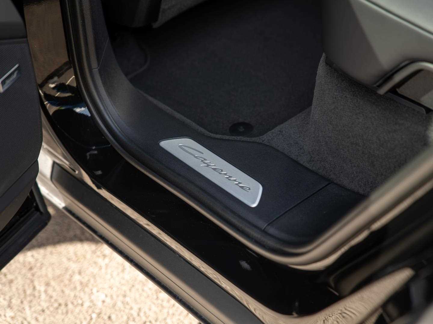 Used Porsche Cayenne 2025 for sale - 77112299: Photo 32