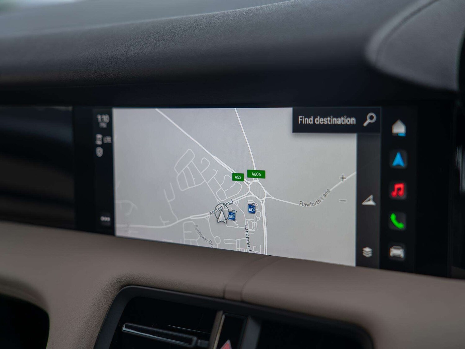 Used Porsche Taycan 2022 for sale - 77526840: Photo 30