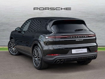 Used Porsche Cayenne 2026 for sale - 77458638: Photo
