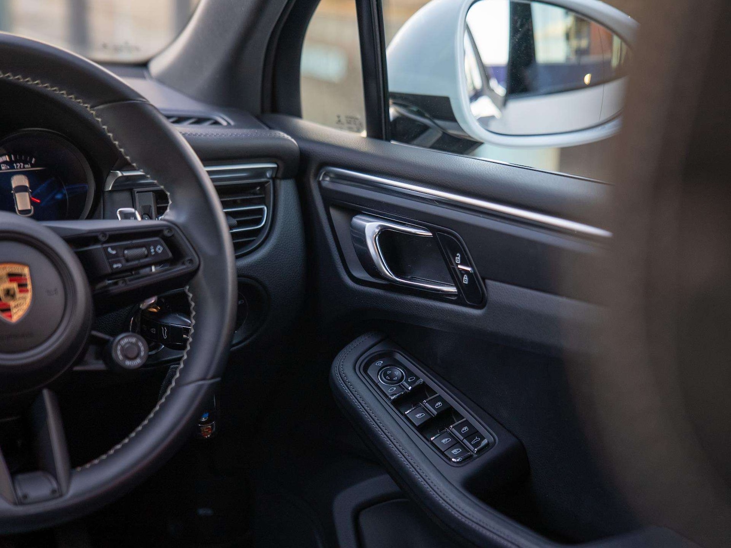 Used Porsche Macan 2022 for sale - 77308418: Photo 25