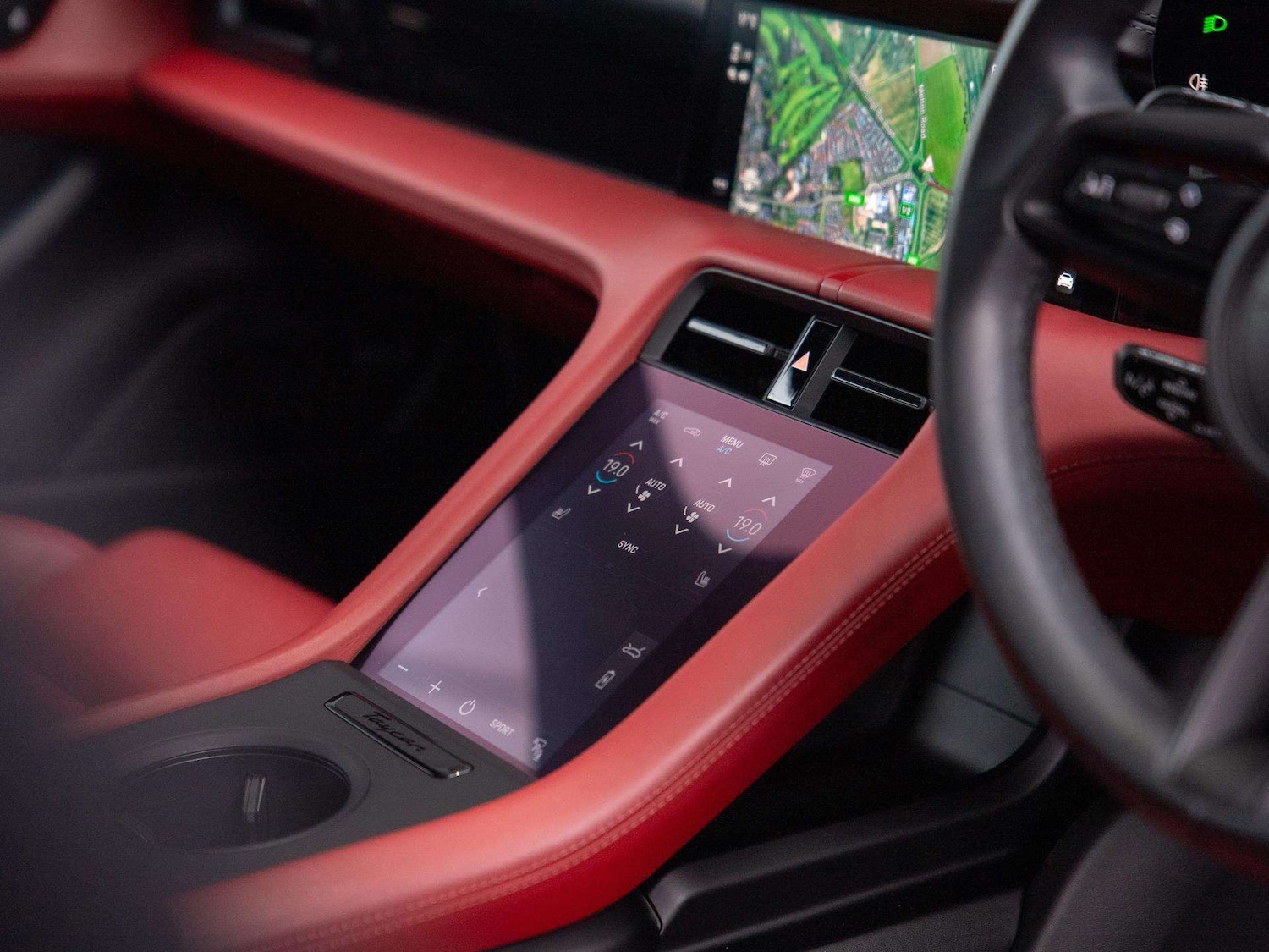 Used Porsche Taycan 2023 for sale - 76218464: Photo 13