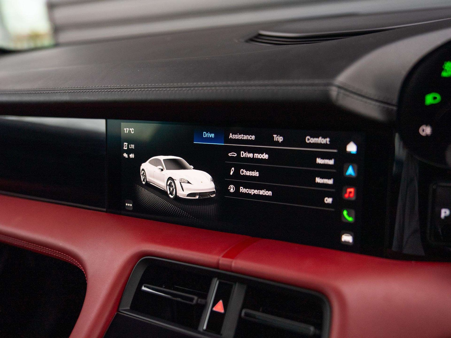 Used Porsche Taycan 2023 for sale - 76218464: Photo 21