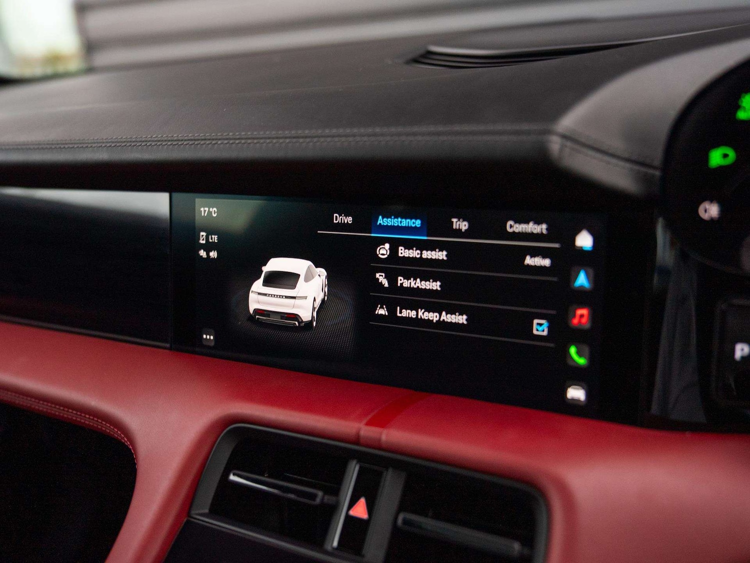 Used Porsche Taycan 2023 for sale - 76218464: Photo 22