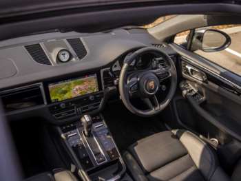 Used Porsche Macan 2025 for sale - 75218087: Photo