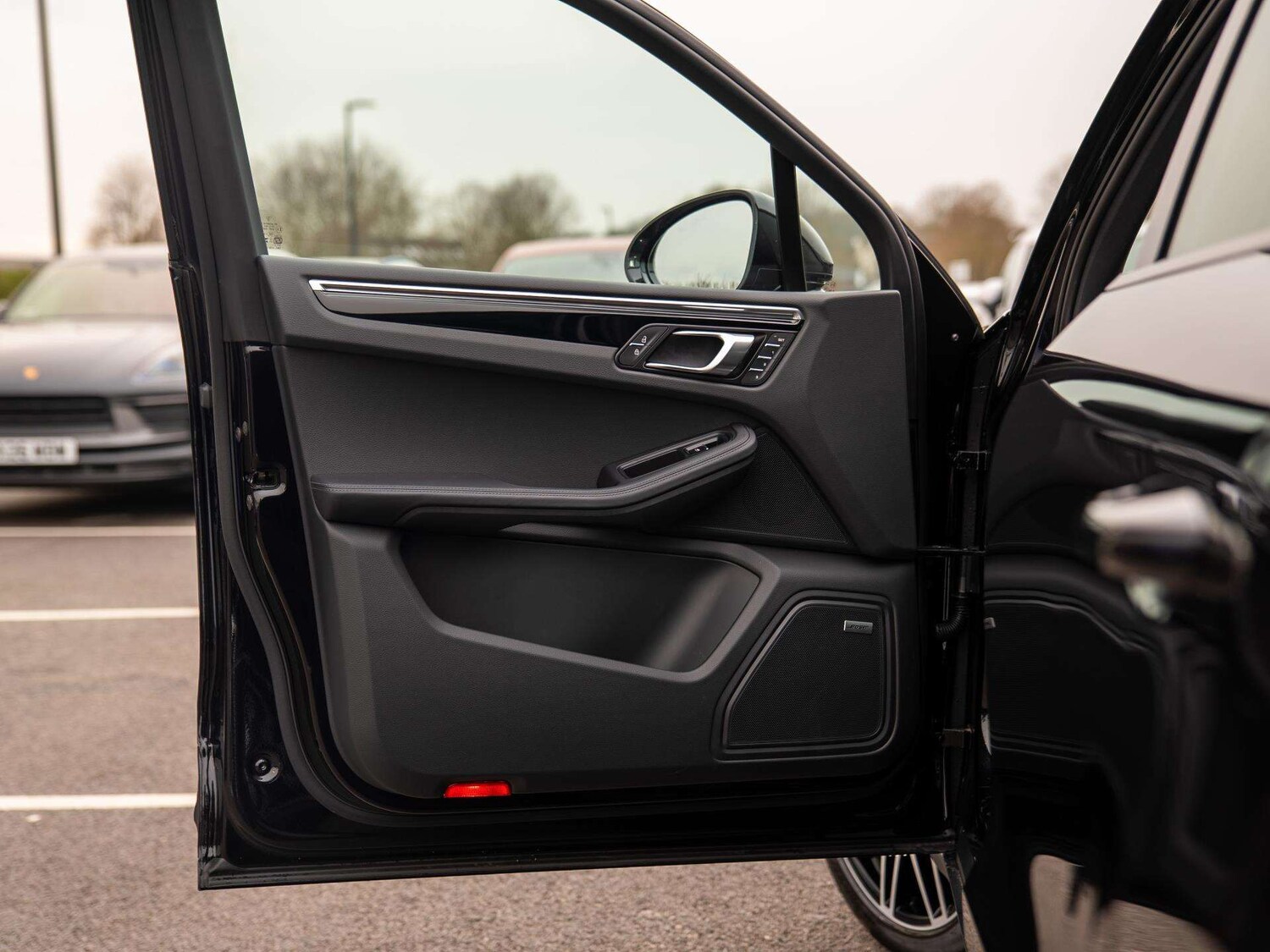 Used Porsche Macan 2026 for sale - 78010206: Photo 30