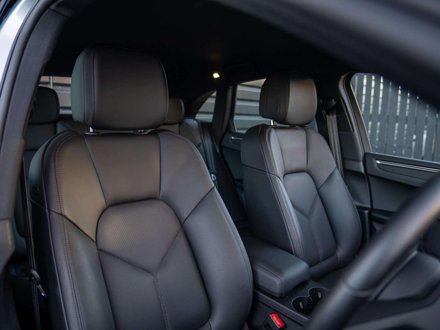 Used Porsche Macan 2022 for sale - 77389908: Photo 10