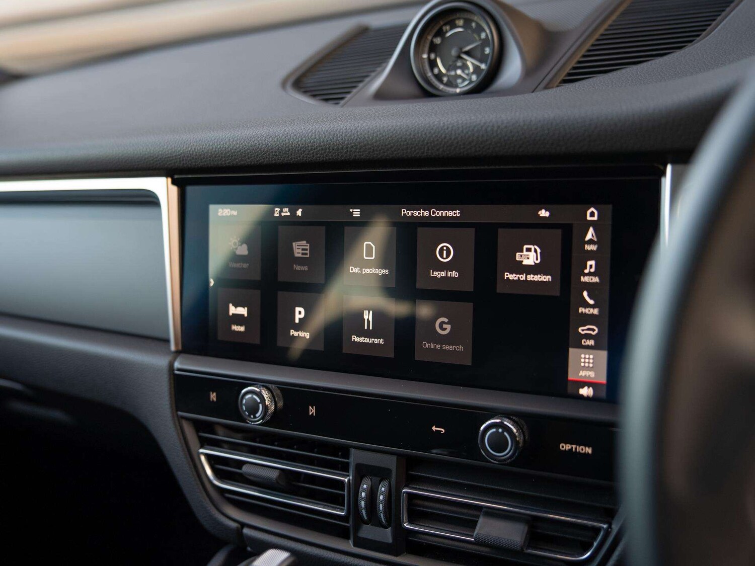 Used Porsche Macan 2022 for sale - 77389908: Photo 14