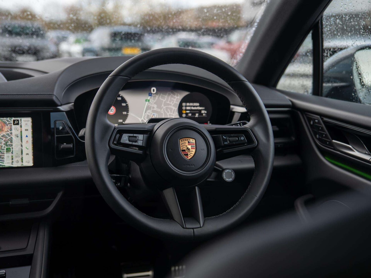 Used Porsche Macan 2026 for sale - 78037854: Photo 8