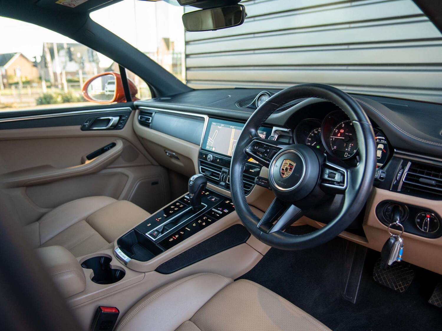 Used Porsche Macan 2022 for sale - 76967939: Photo 10