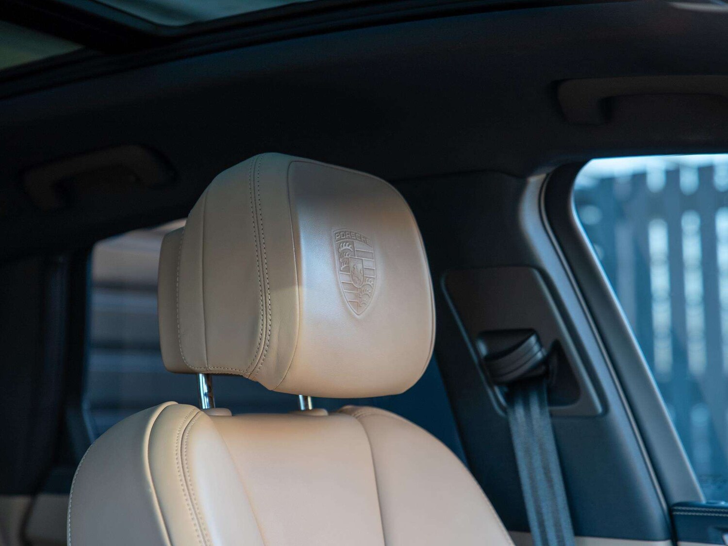 Used Porsche Macan 2022 for sale - 76967939: Photo 13