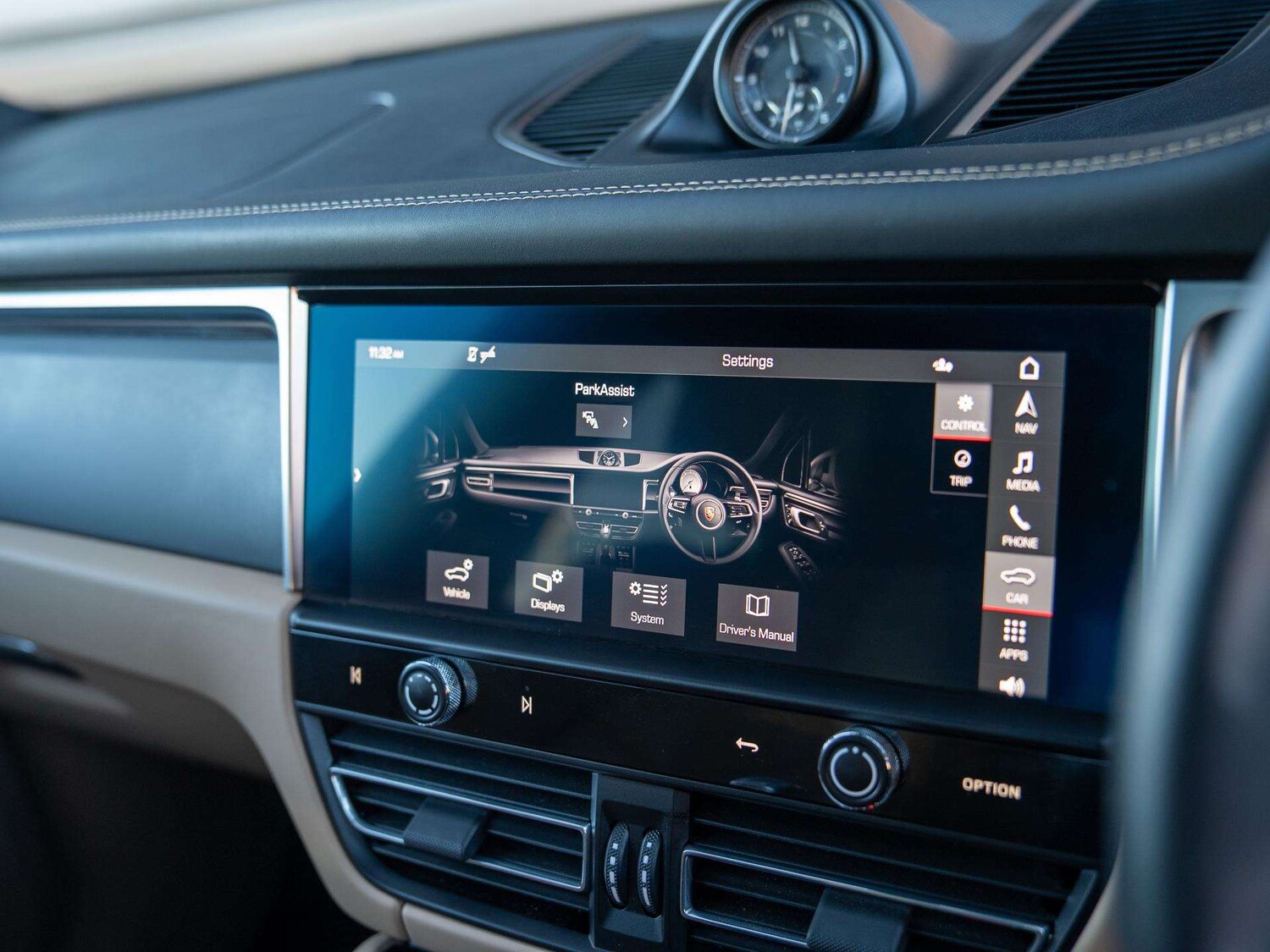 Used Porsche Macan 2022 for sale - 76967939: Photo 16