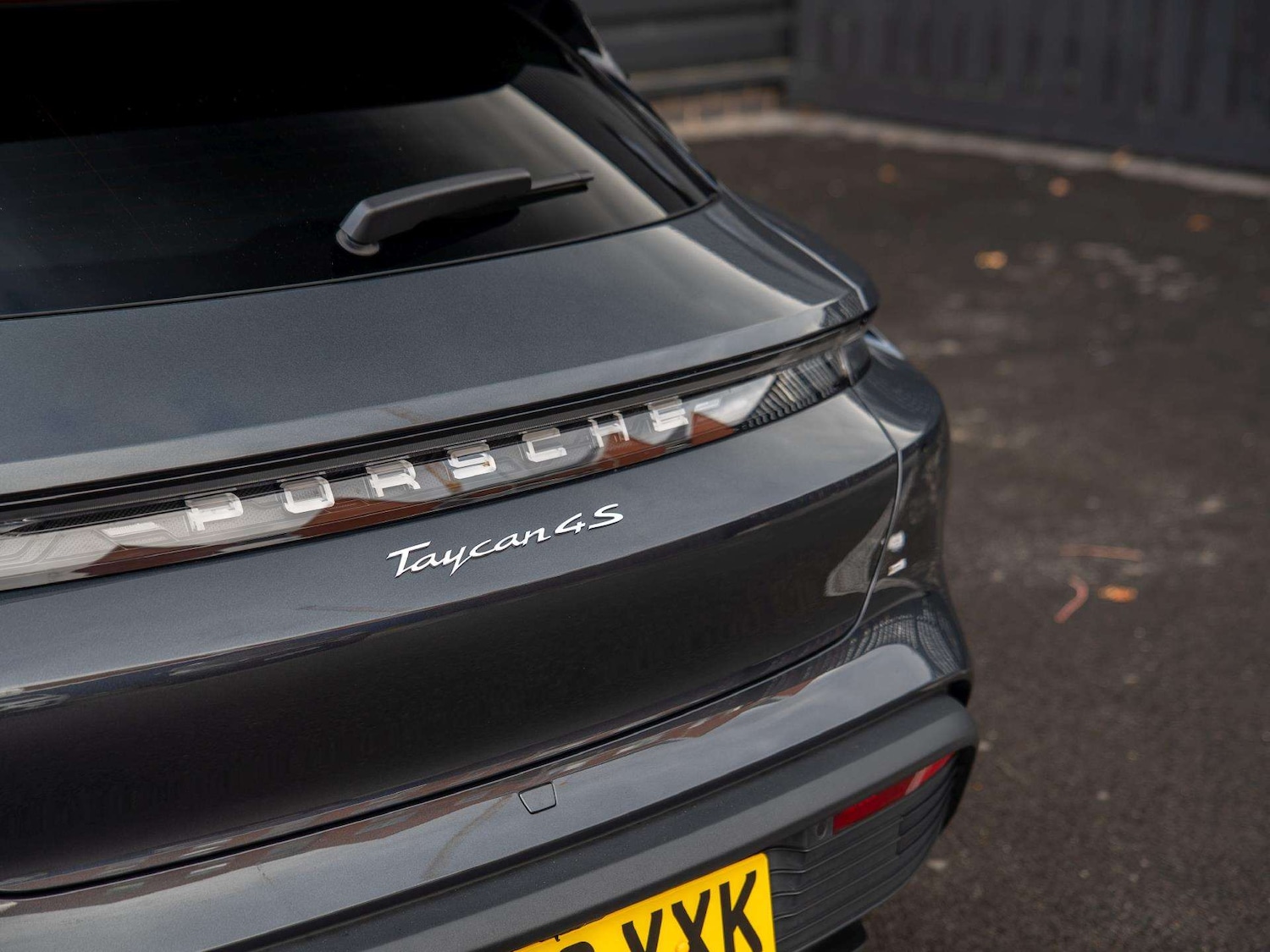Used Porsche Taycan 2022 for sale - 76170101: Photo 14
