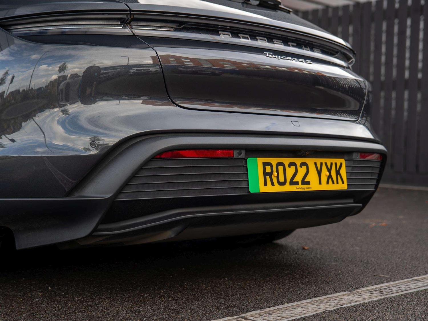 Used Porsche Taycan 2022 for sale - 76170101: Photo 17