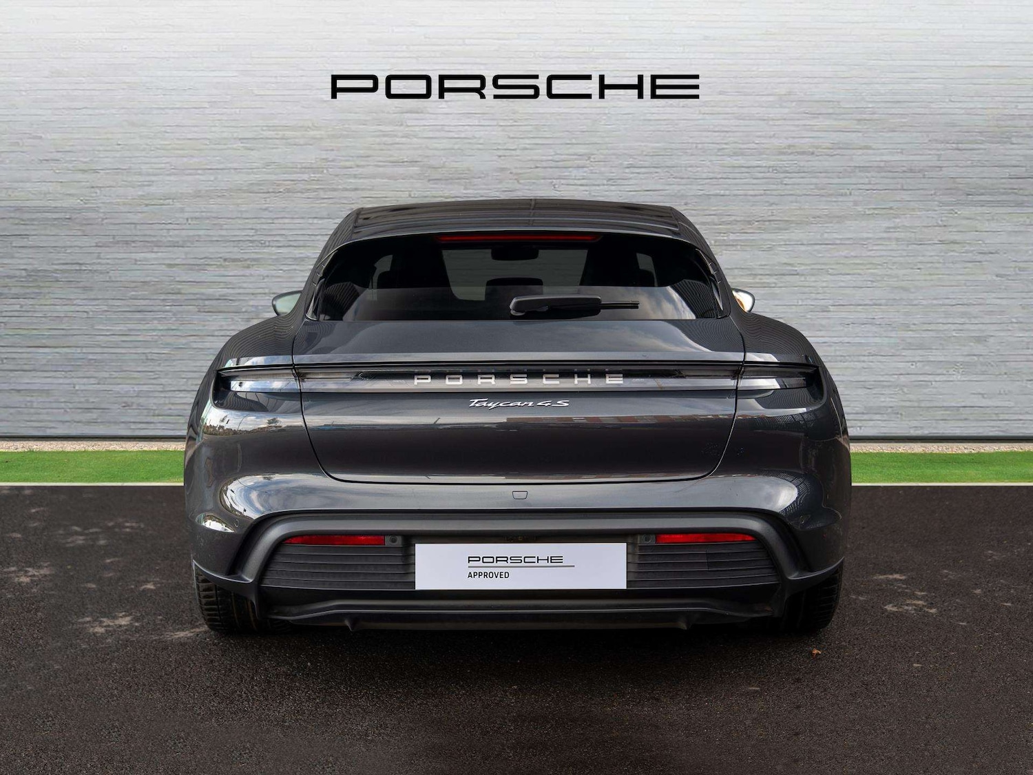 Used Porsche Taycan 2022 for sale - 76170101: Photo 6