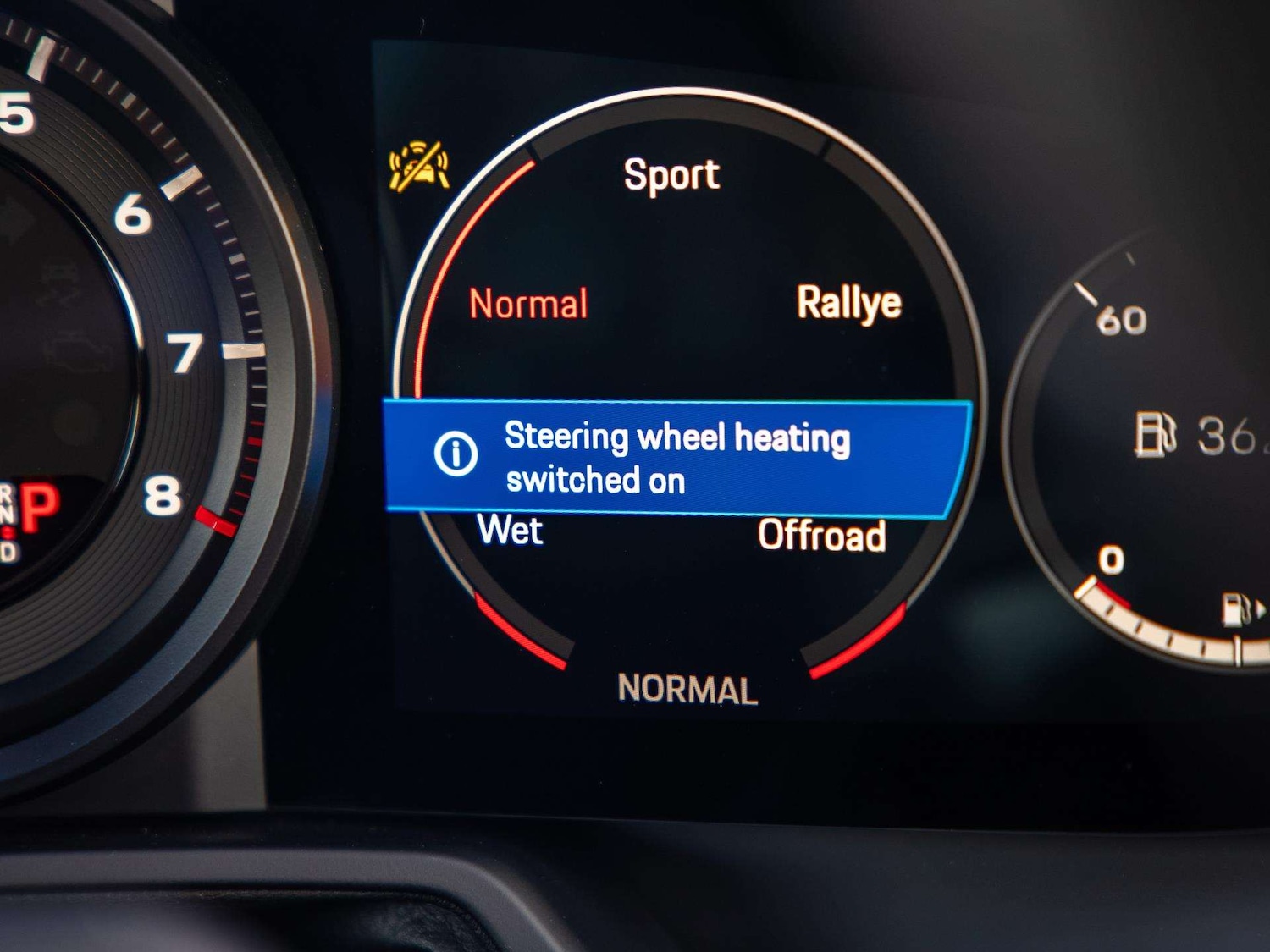 Used Porsche 911 2024 for sale - 76705229: Photo 26