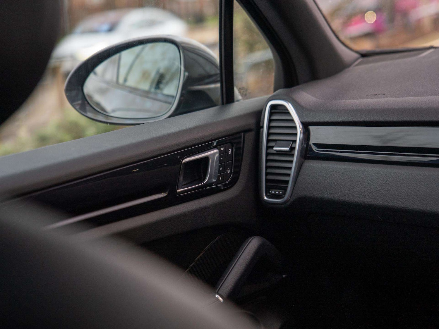 Used Porsche Cayenne 2023 for sale - 77194645: Photo 31