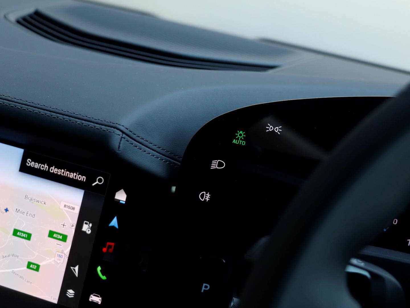 Used Porsche Taycan 2024 for sale - 76553173: Photo 15