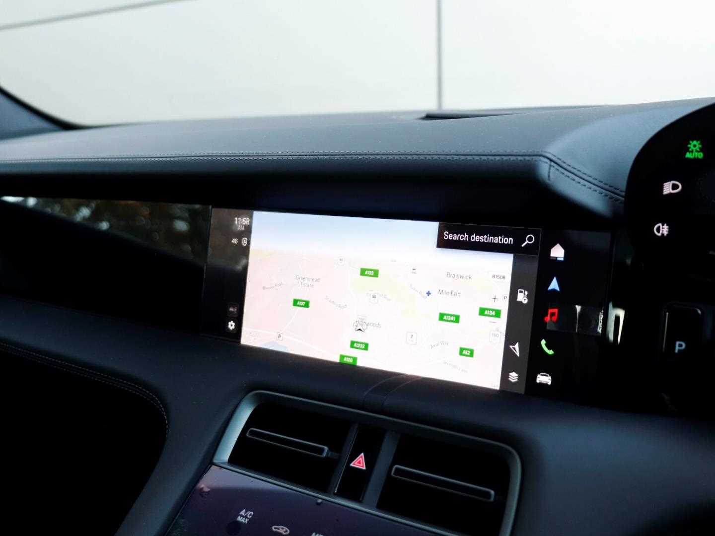 Used Porsche Taycan 2024 for sale - 76553173: Photo 16