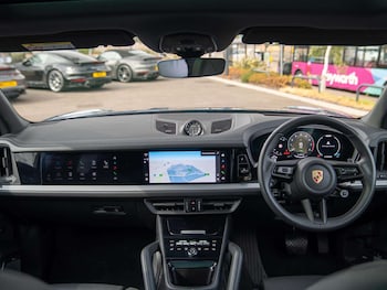 Used Porsche Cayenne 2023 for sale - 79364523: Photo