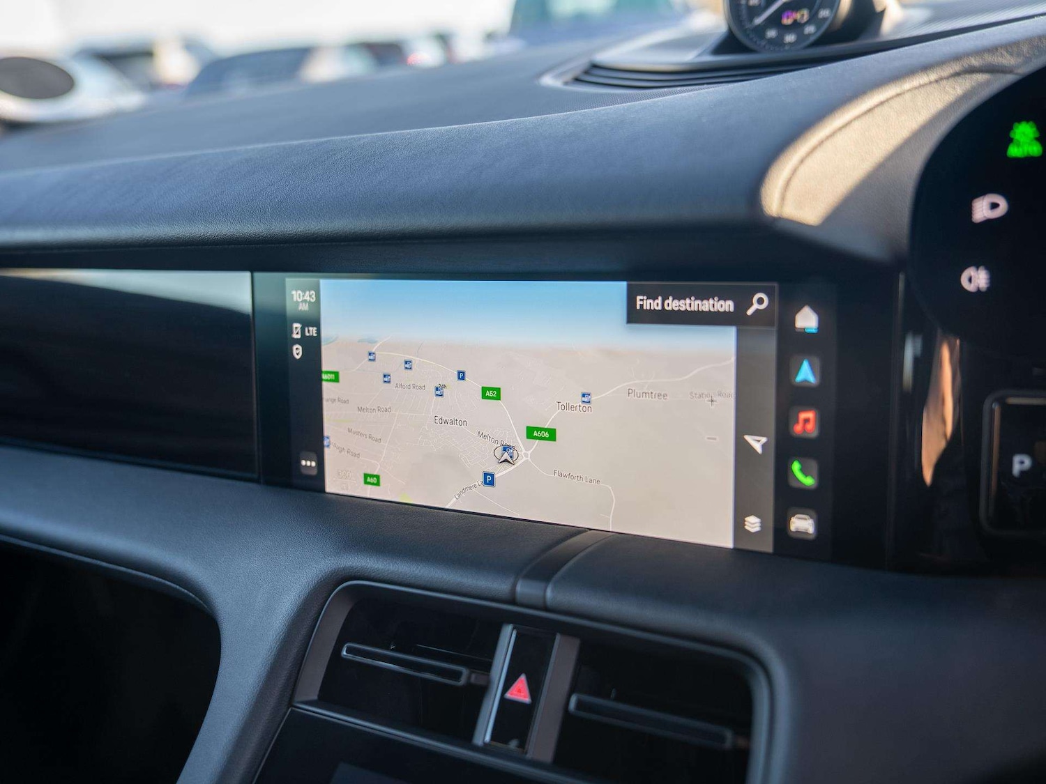 Used Porsche Taycan 2022 for sale - 76804819: Photo 24