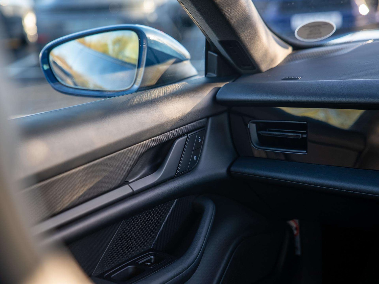 Used Porsche Taycan 2022 for sale - 76804819: Photo 28