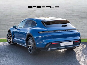 Used Porsche Taycan 2022 for sale - 76804819: Photo