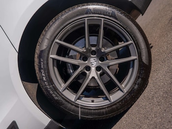 Used Porsche Macan 2024 for sale - 78419955: Photo