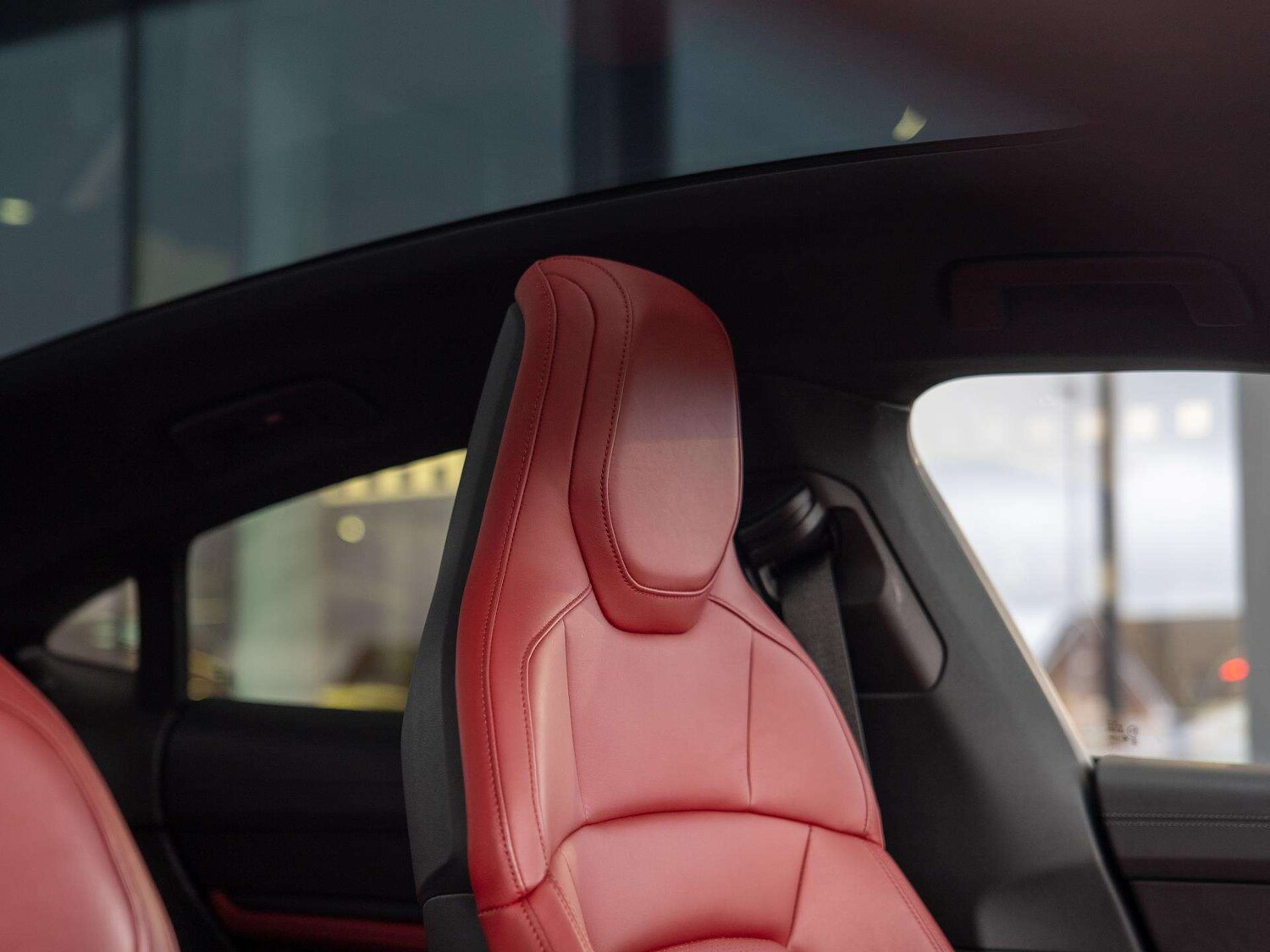 Used Porsche Taycan 2022 for sale - 77361523: Photo 12