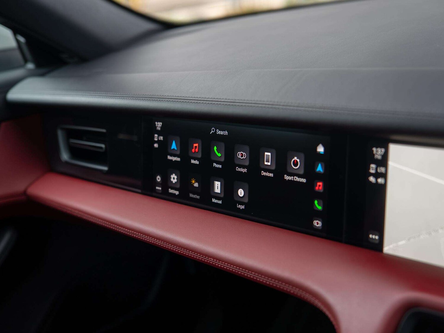 Used Porsche Taycan 2022 for sale - 77361523: Photo 22