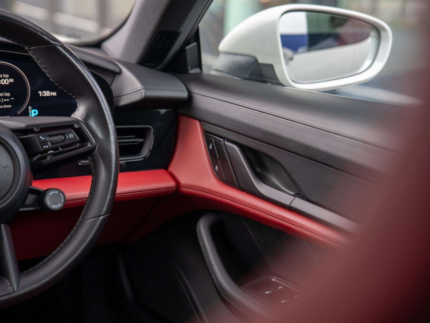 Used Porsche Taycan 2022 for sale - 77361523: Photo 35