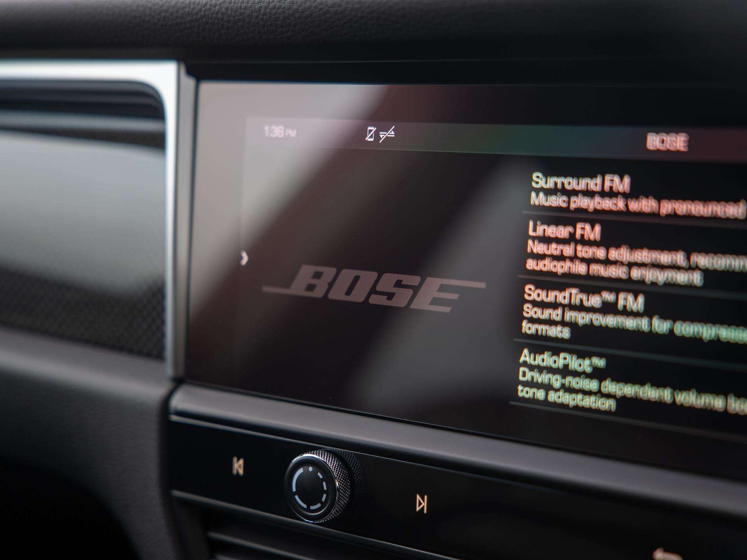 Used Porsche Macan 2022 for sale - 76978739: Photo 19