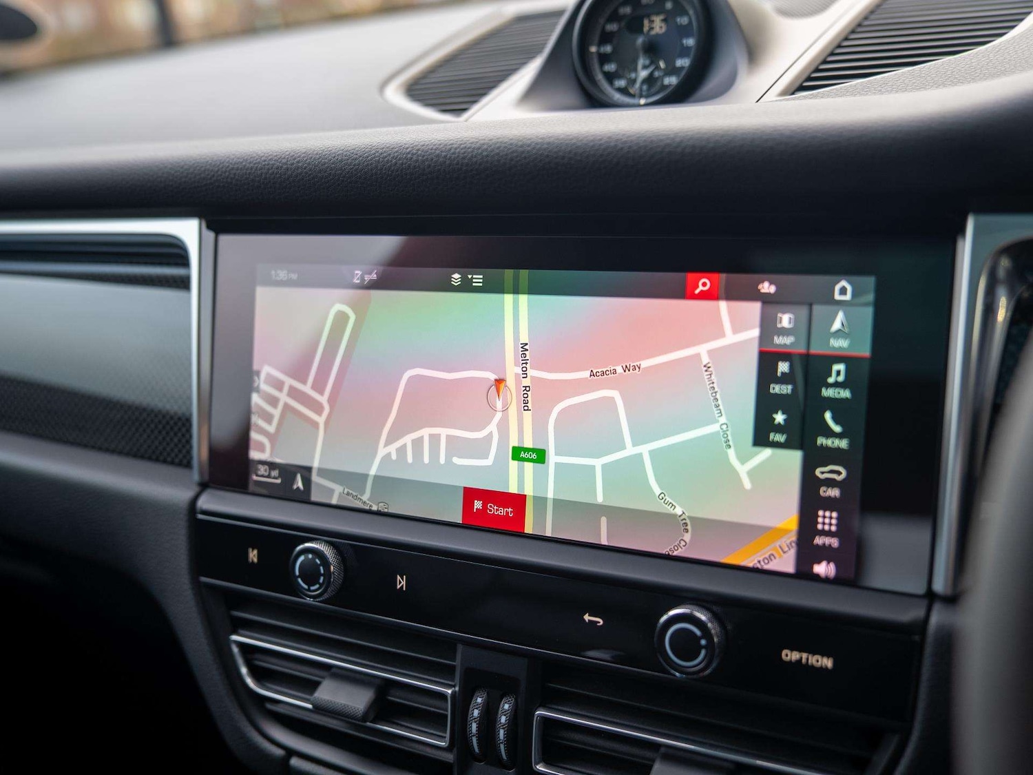 Used Porsche Macan 2022 for sale - 76978739: Photo 21