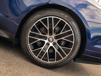 Used Porsche Taycan 2021 for sale - 78651223: Photo