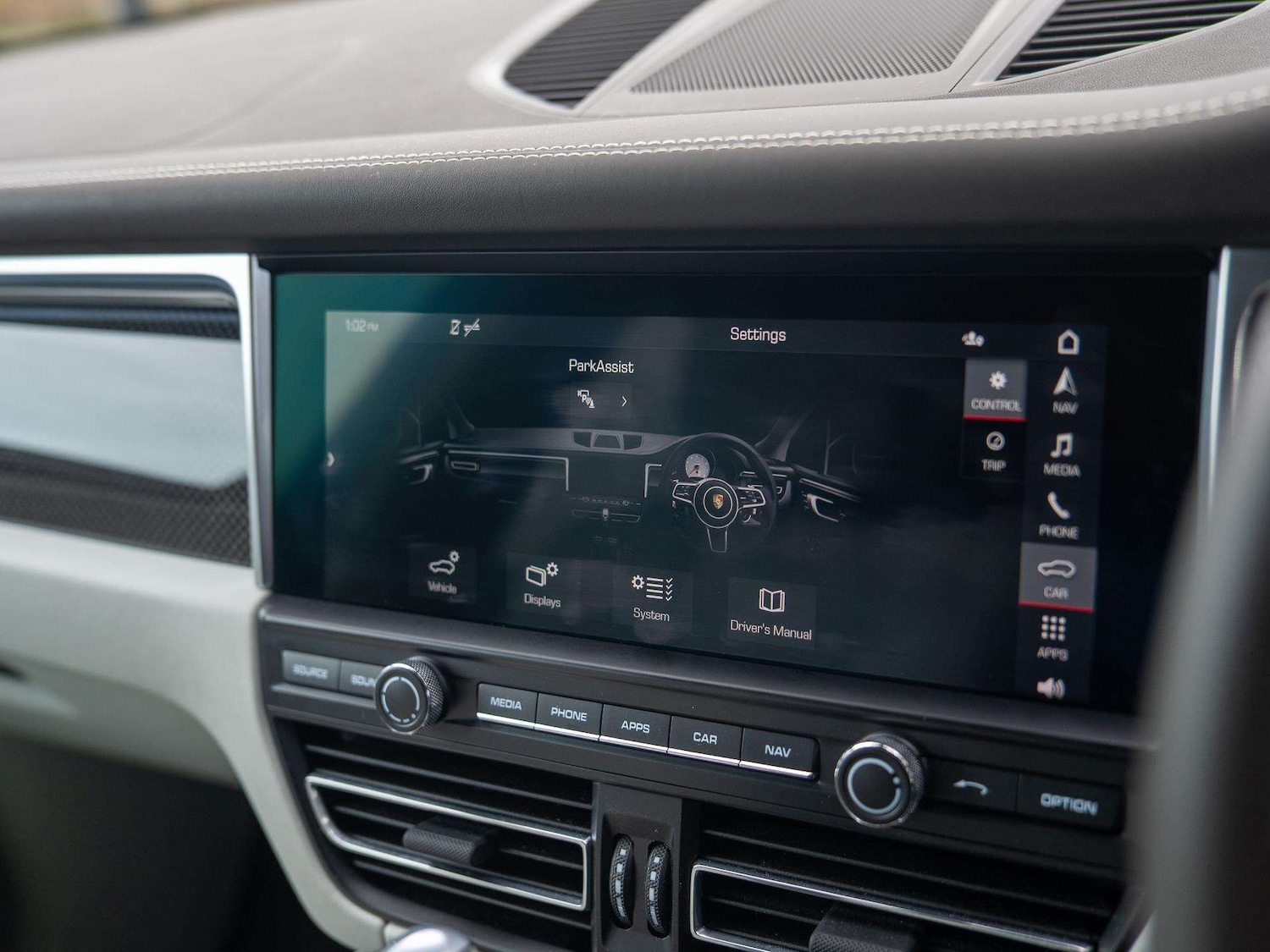 Used Porsche Macan 2020 for sale - 76978840: Photo 16