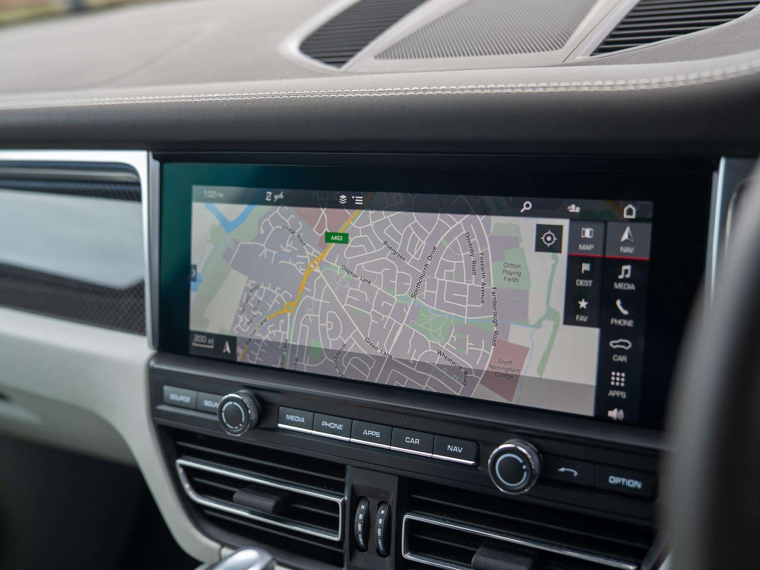 Used Porsche Macan 2020 for sale - 76978840: Photo 19