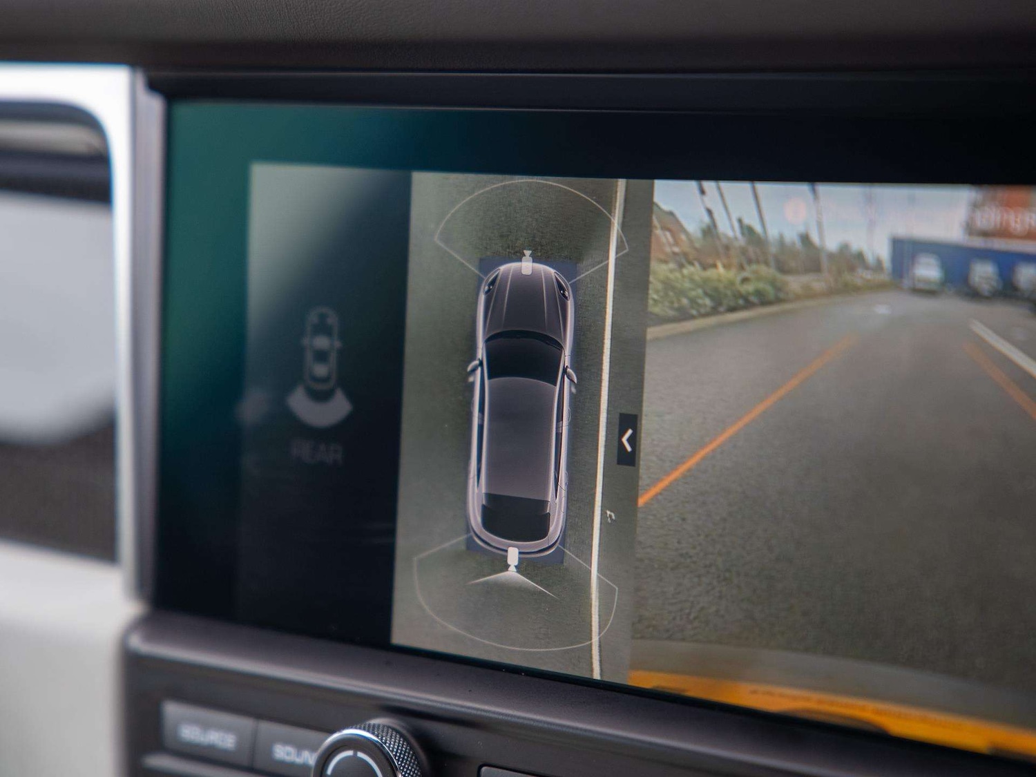 Used Porsche Macan 2020 for sale - 76978840: Photo 20