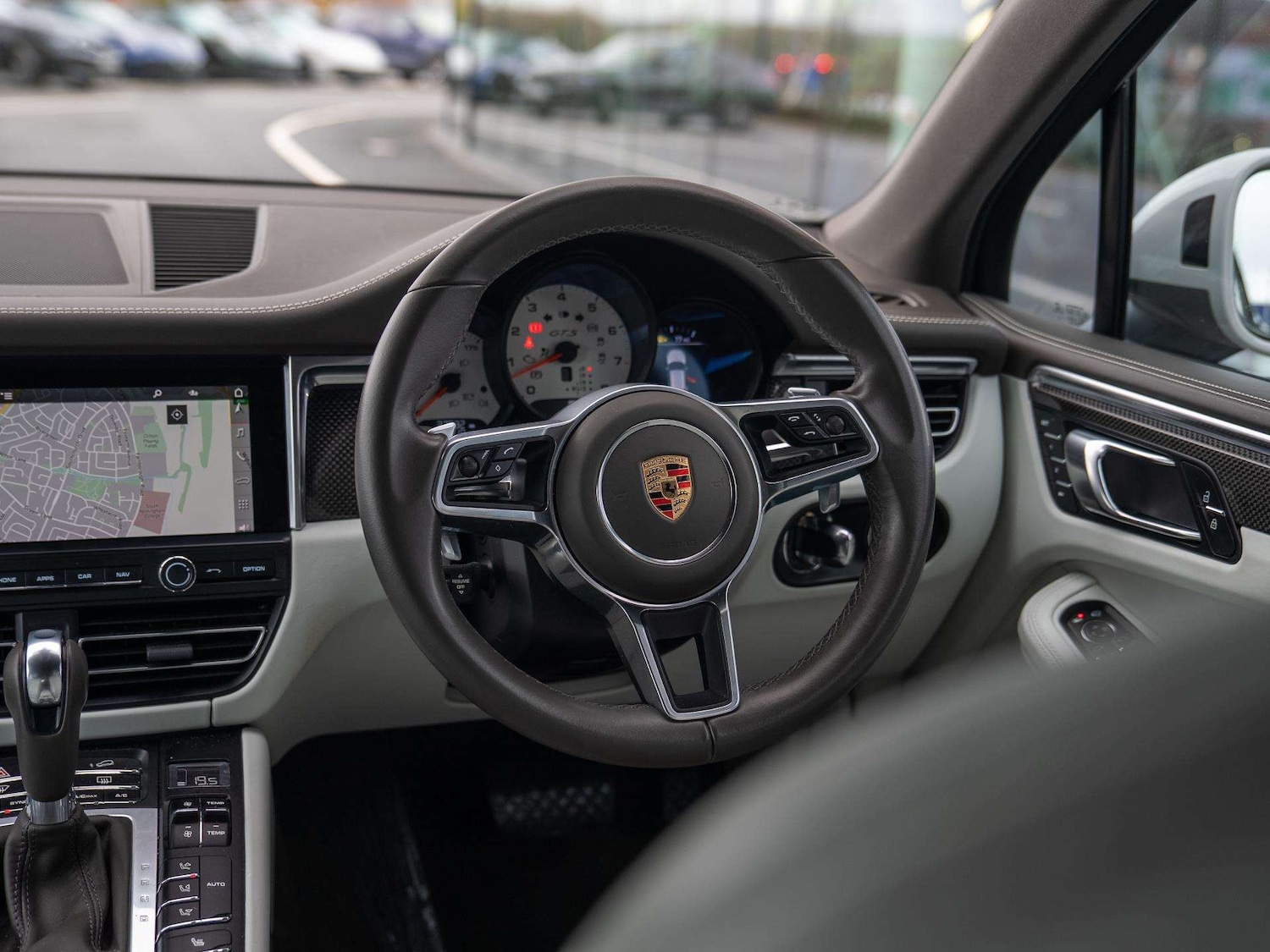 Used Porsche Macan 2020 for sale - 76978840: Photo 8