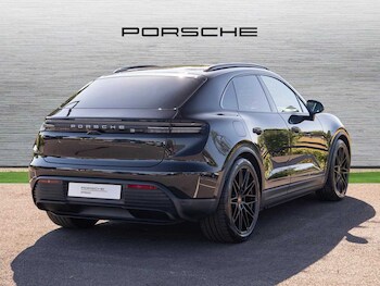 Used Porsche Macan 2025 for sale - 75480578: Photo