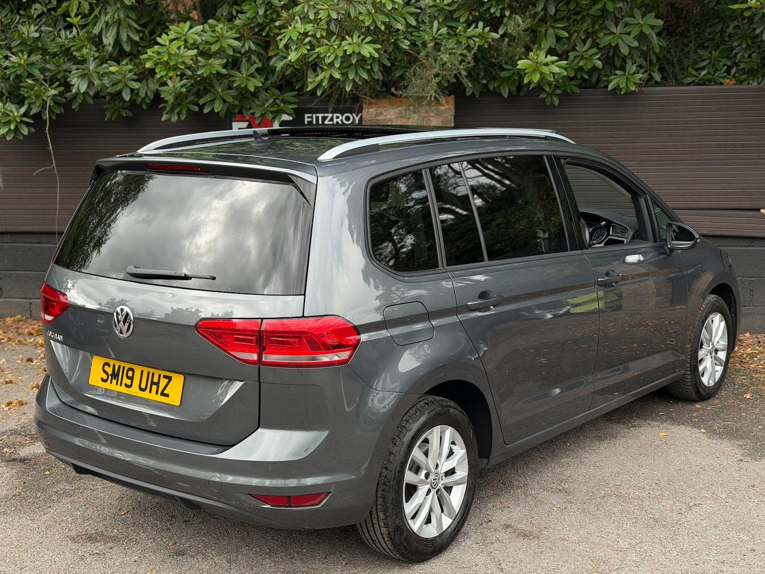 Used Volkswagen Touran 2019 for sale - 76179643: Photo 7