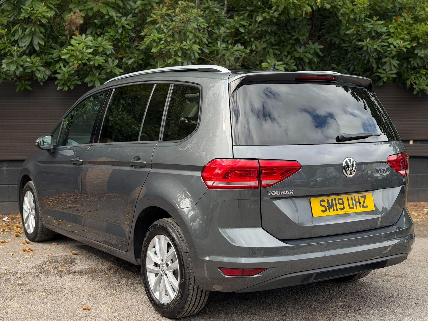Used Volkswagen Touran 2019 for sale - 76179643: Photo 9