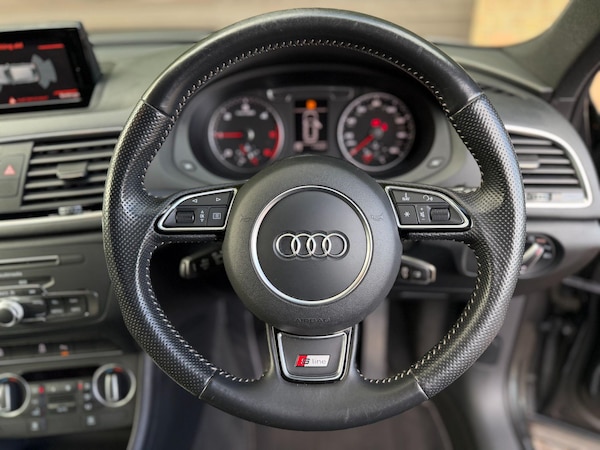 Used Audi Q3 2018 for sale - 76179656: Photo 12