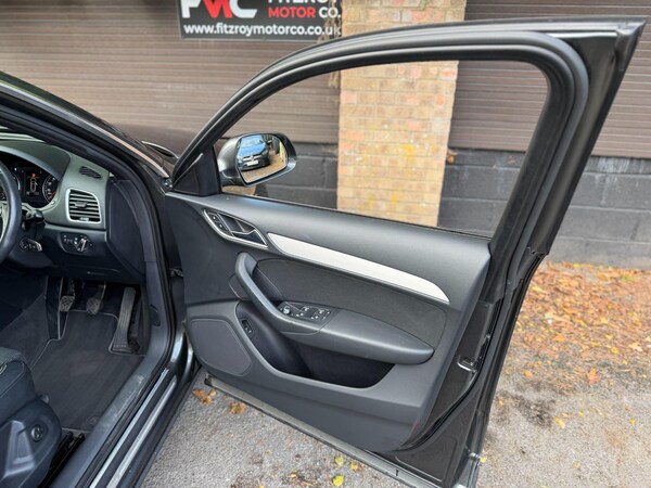 Used Audi Q3 2018 for sale - 76179656: Photo 35