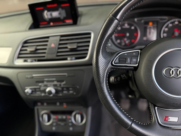 Used Audi Q3 2018 for sale - 76179656: Photo 38