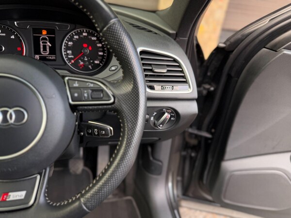Used Audi Q3 2018 for sale - 76179656: Photo 39