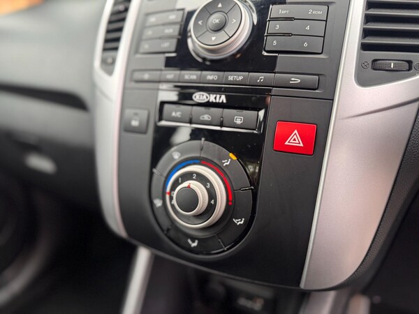 Used Kia Venga 2014 for sale - 75623871: Photo 17