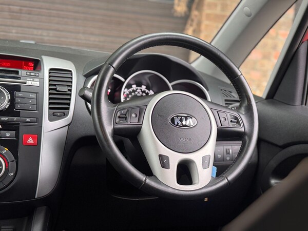 Used Kia Venga 2014 for sale - 75623871: Photo 38