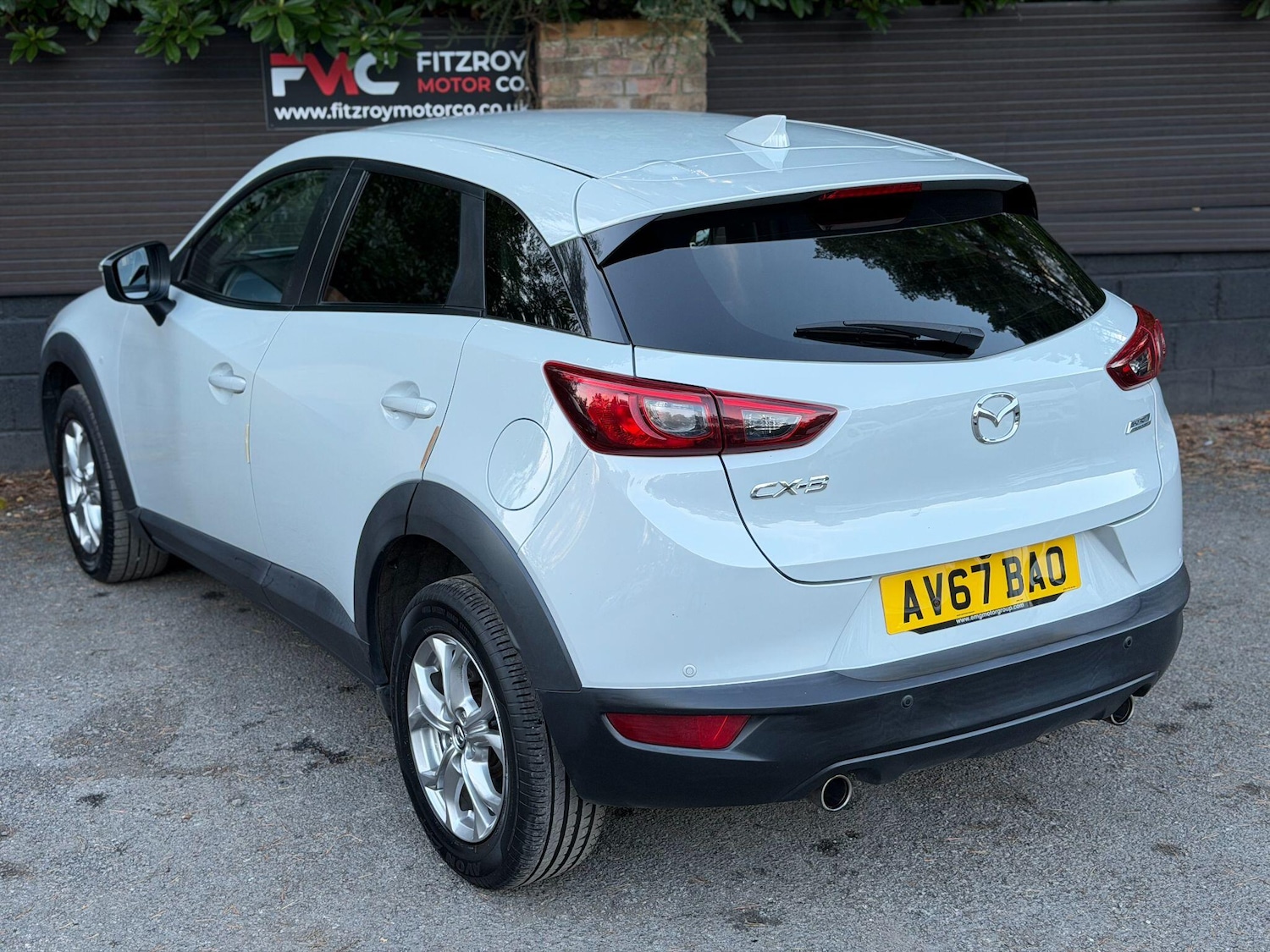 Vehicle 28